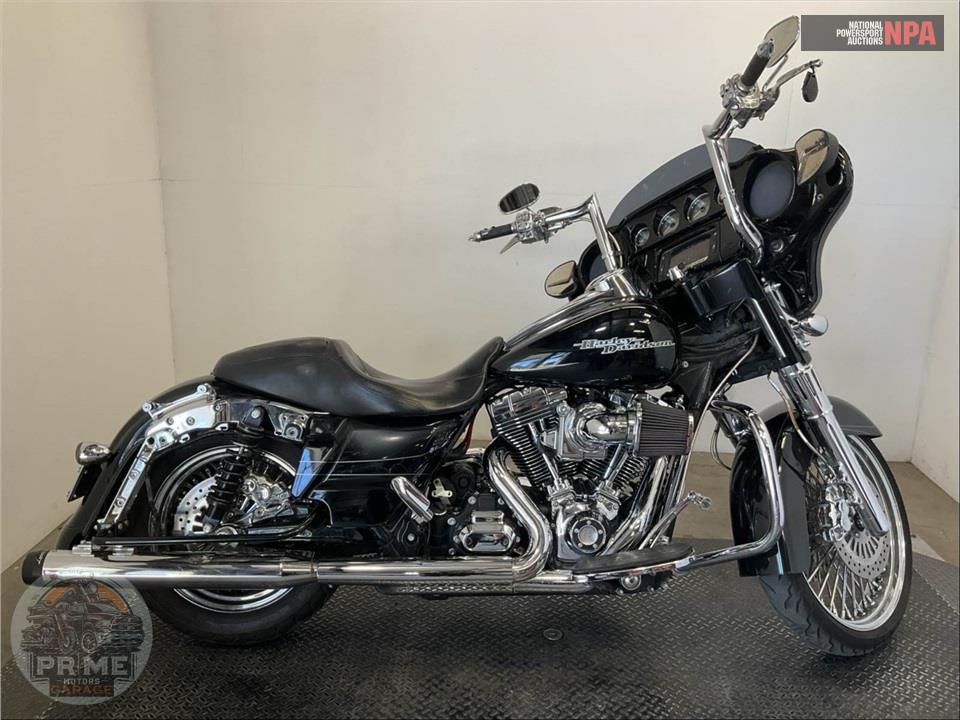 2014 Harley-Davidson FLHXS STREET GLIDE — фото 1