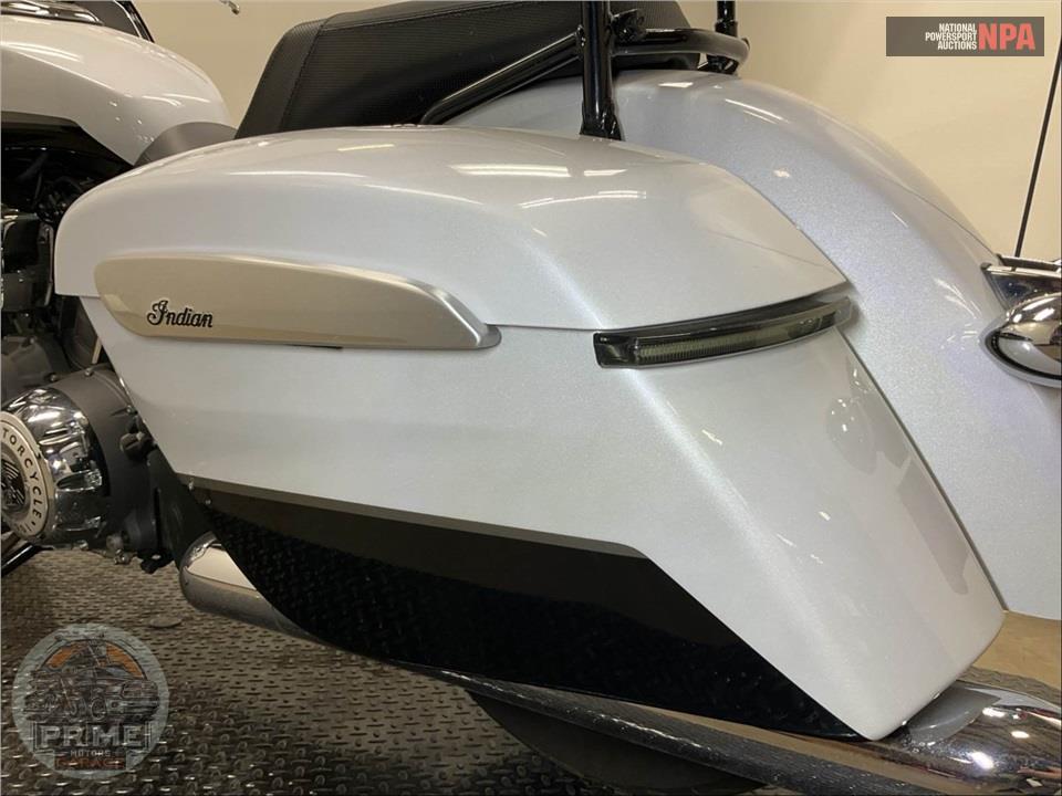 2024 Indian Motorcycle CHALLENGER LIMITED (WHITE) — фото 14