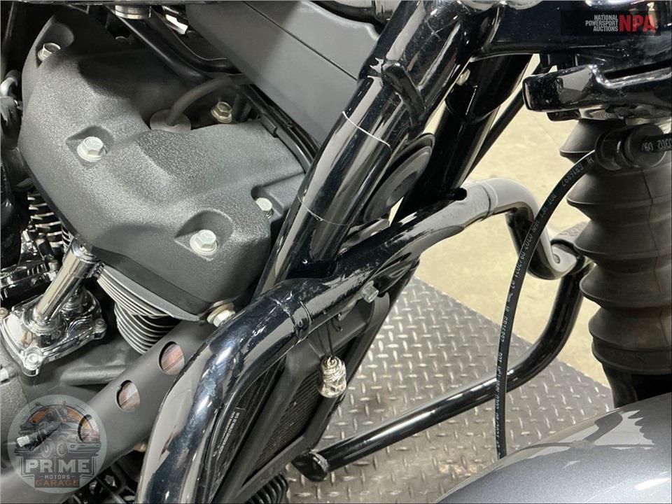 2022 Harley-Davidson FXBBS STREET BOB 114 — фото 12