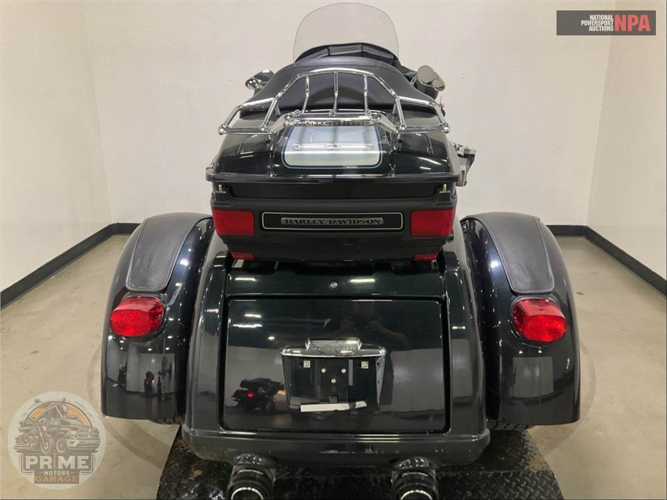 2013 Harley-Davidson FLHTCUTG TRIGLIDE UL CLSC — фото 4
