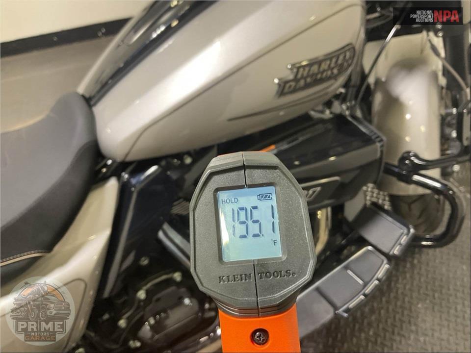 2023 Harley-Davidson FLHXSE CVO STREET GLIDE — фото 8