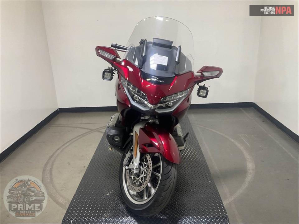 2018 Honda GL1800D GOLDWING TOUR DCT (BLUE) — фото 2