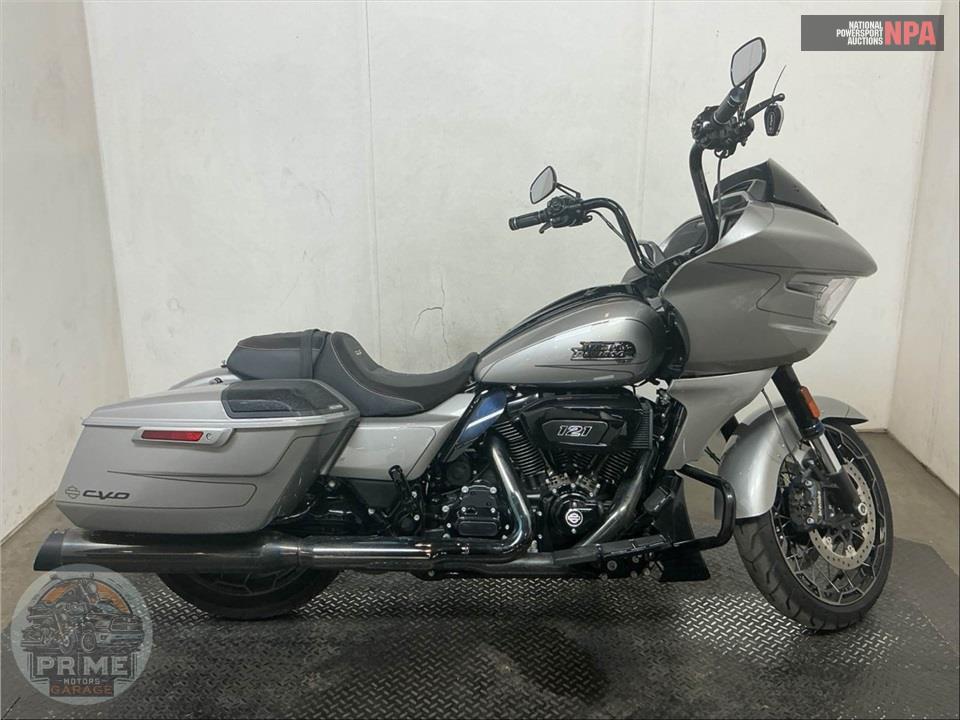 2023 Harley-Davidson FLTRXSE CVO ROAD GLIDE — фото 1