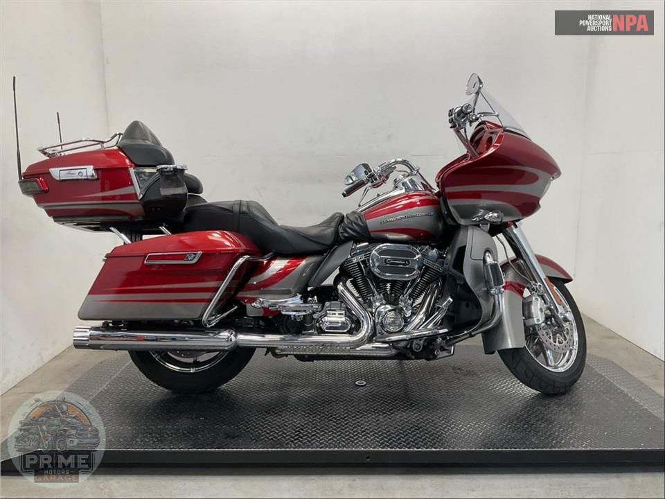 2016 Harley-Davidson FLTRUSE CVO ROAD GLIDE ULTRA — фото 1