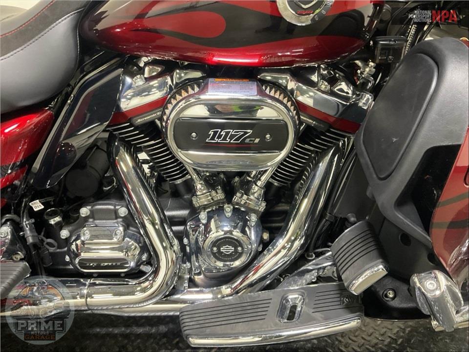 2022 Harley-Davidson FLHTCUTGSE CVO TRI GLIDE — фото 6