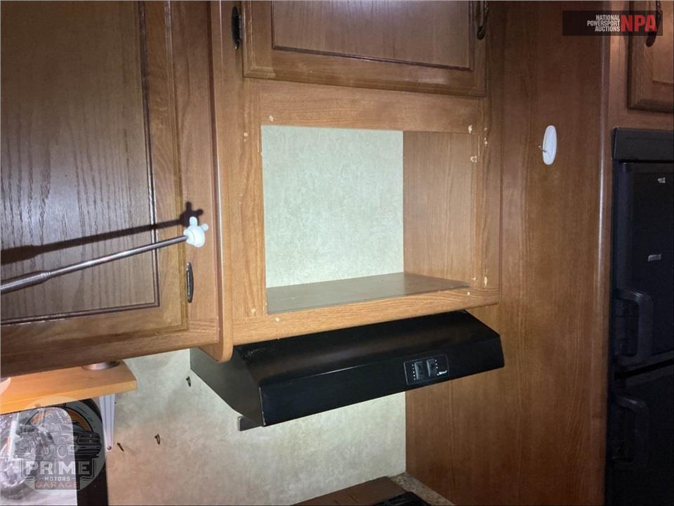 2014 Salem By Forest River M-32SRV - SPORT SRV TOY HAULER SERIES — фото 18