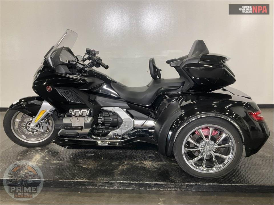2019 Honda GL1800D GOLDWING TOUR DCT (BLACK) — фото 3
