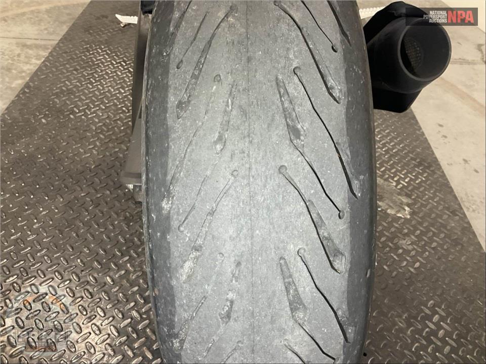 2013 Suzuki GSX-R600L3 — фото 18
