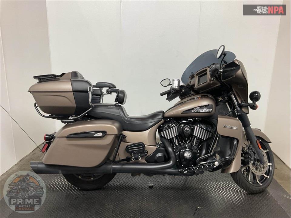 2021 Indian Motorcycle ROADMASTER DARK HORSE — фото 1
