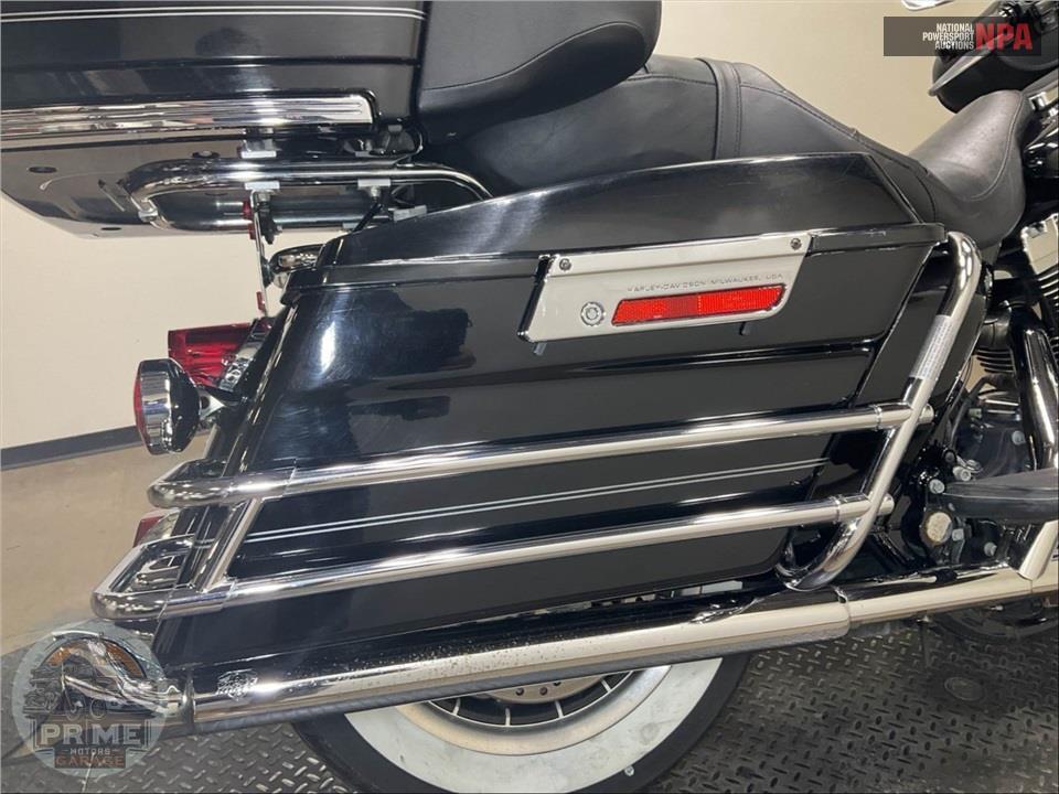 2007 Harley-Davidson FLHTC ELECTRA GLIDE CLASSIC — фото 20