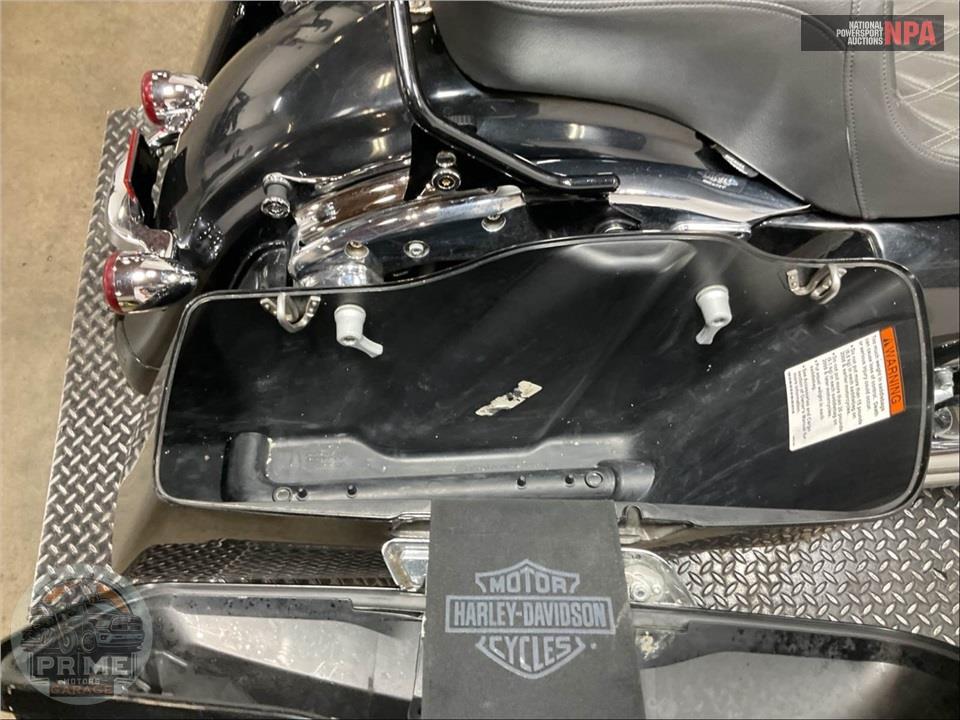 2021 Harley-Davidson FLTRX ROAD GLIDE — фото 26