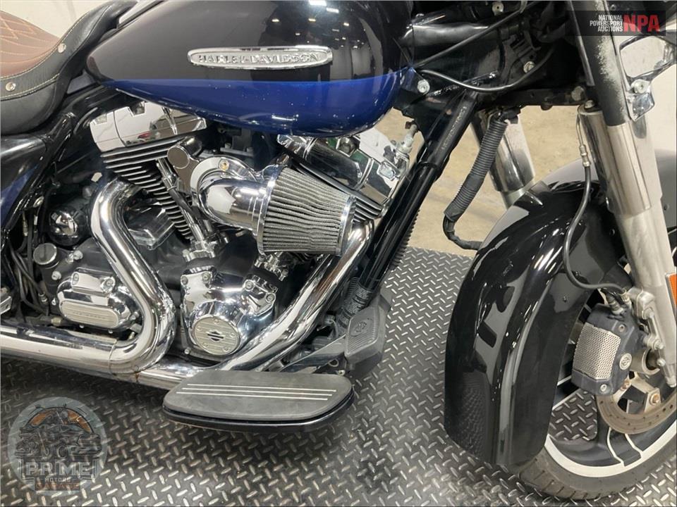 2012 Harley-Davidson FLHTK ELECTRA GLIDE UL LI — фото 21