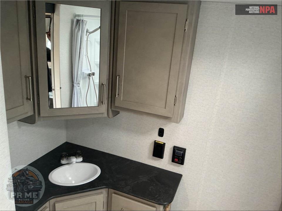 2024 Keystone Rv M-240 RB - SPRINGDALE 25TH ANNIVERSARY SERIES — фото 12