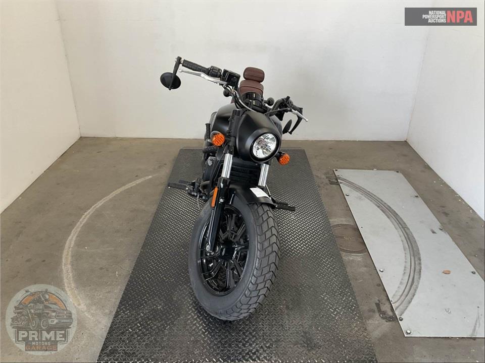 2021 Indian Motorcycle SCOUT BOBBER (ABS, BLACK SMOKE) — фото 2