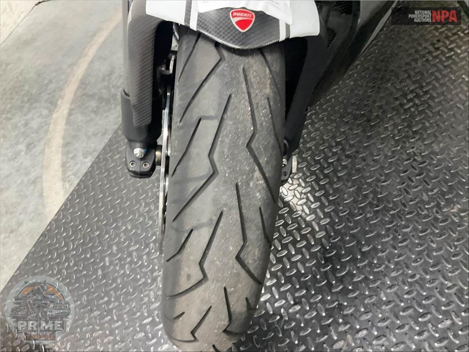 2015 Ducati DIAVEL CARBON WHITE — фото 17