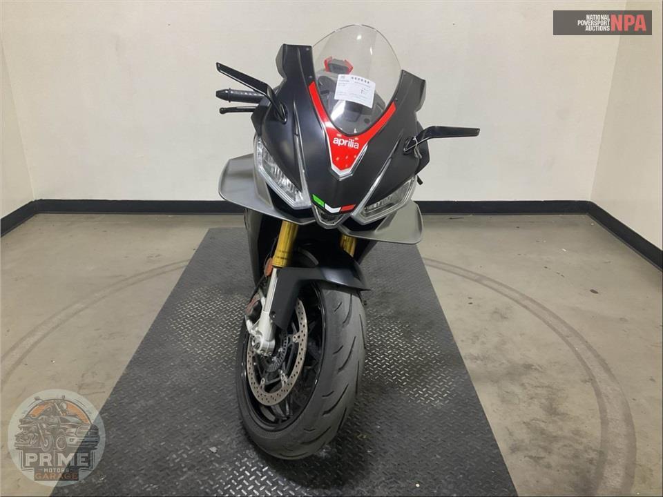 2022 Aprilia RSV4 1100 — фото 2