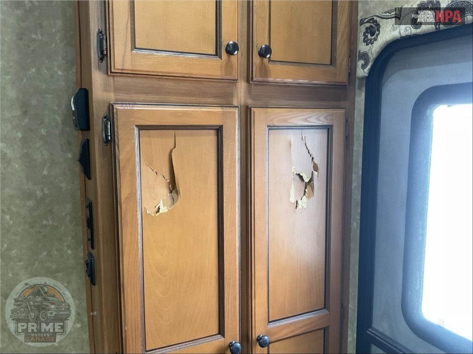2014 Crossroads Rv M-34 RE - SUNSET TRAIL RESERVE FIFTH WHEEL SERIES — фото 15