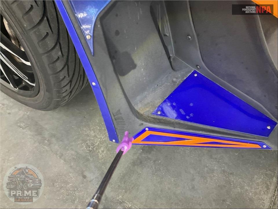 2021 Polaris SLINGSHOT R AUTODRIVE — фото 15