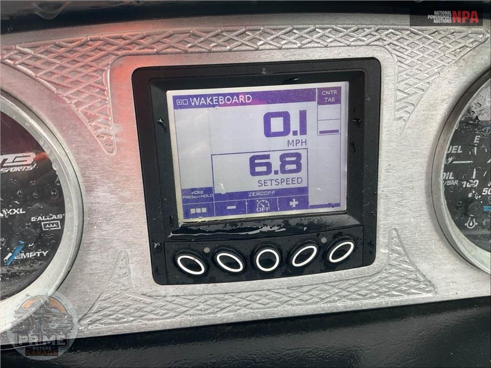 2015 Mb Sports B52 23  B52 SERIES L=23/E=1 400HP INDMAR VDR — фото 33