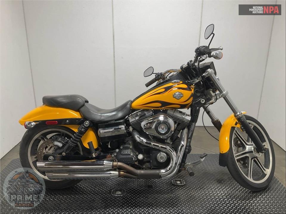 2011 Harley-Davidson FXDWG DYNA WIDE GLIDE — фото 1