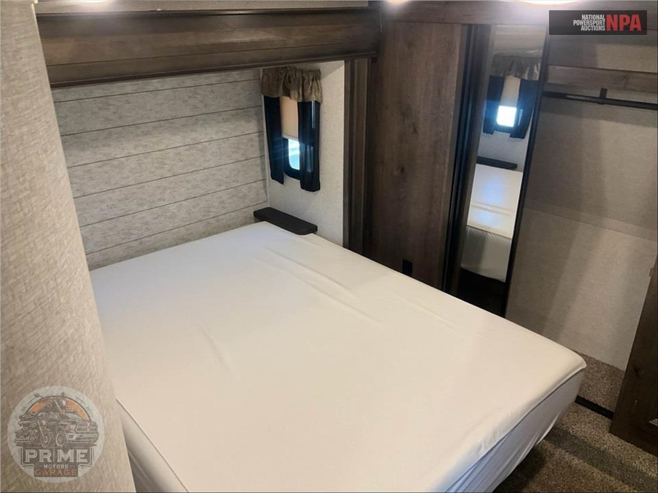 2019 Keystone Rv M-362 RD - MONTANA HIGH COUNTRY FIFTH WHEEL SERIES — фото 12