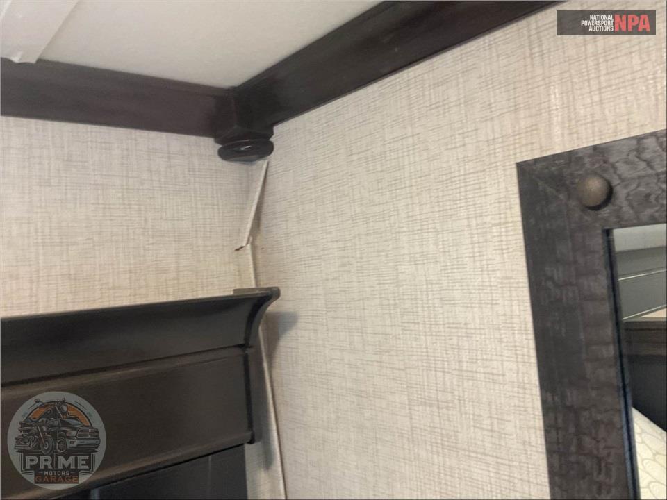 2021 Redwood Rv M-4001 LK - FIFTH WHEEL SERIES — фото 31