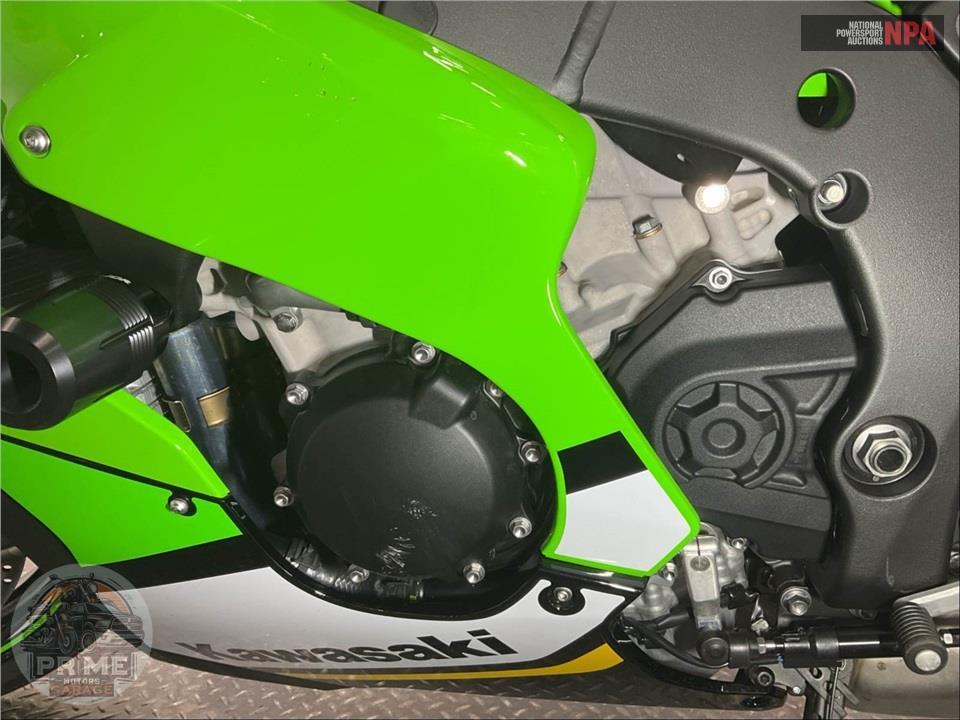 2025 Kawasaki ZX1002MSFAL NINJA ZX-10R — фото 7