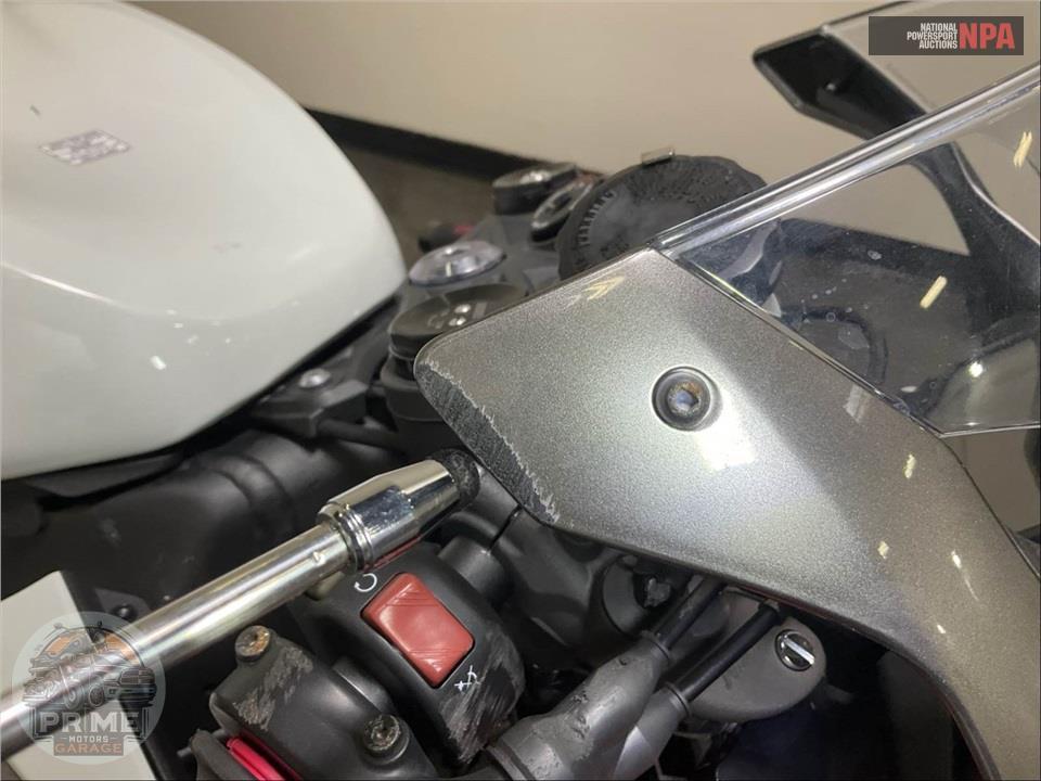 2025 Kawasaki ZX636KSFAL NINJA ZX-6R — фото 19