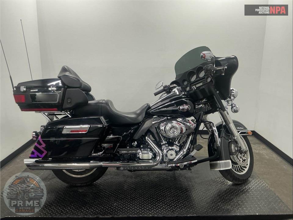 2012 Harley-Davidson FLHTCU UL CLSC EL GLIDE — фото 1