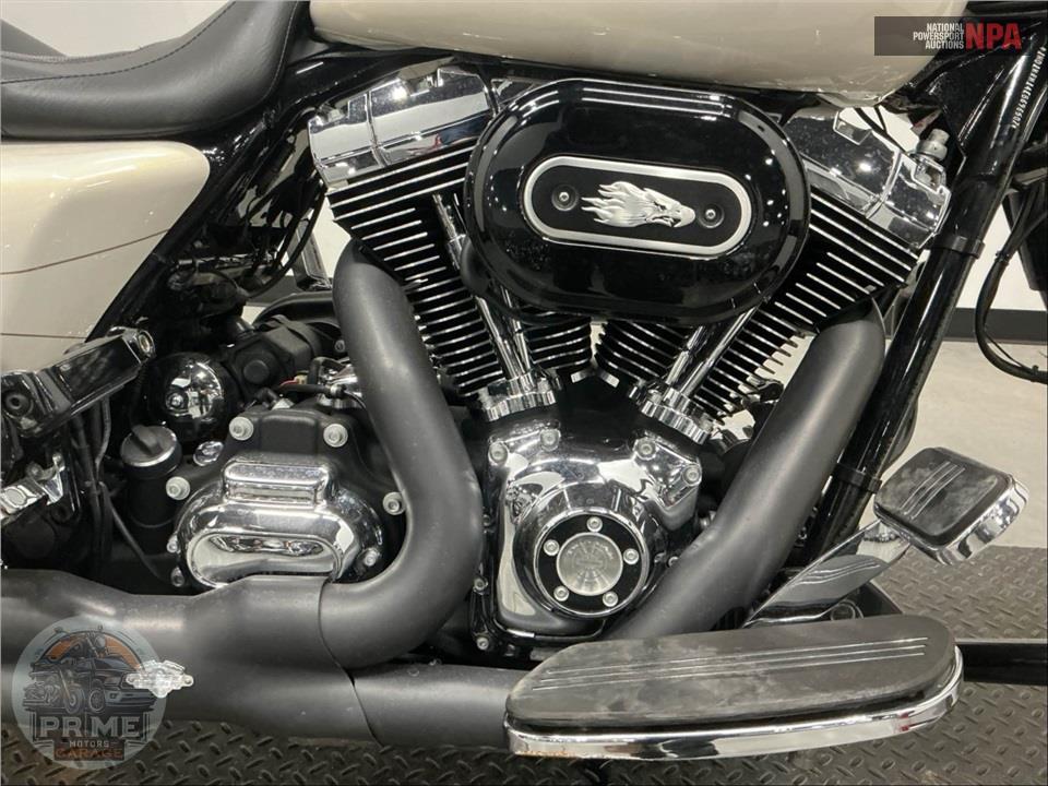 2014 Harley-Davidson FLHXS STREET GLIDE — фото 6