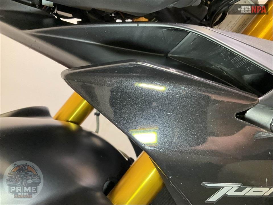 2012 Aprilia TUONO V4 R — фото 13