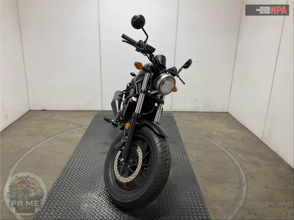 2018 Honda REBEL 300 — фото 2