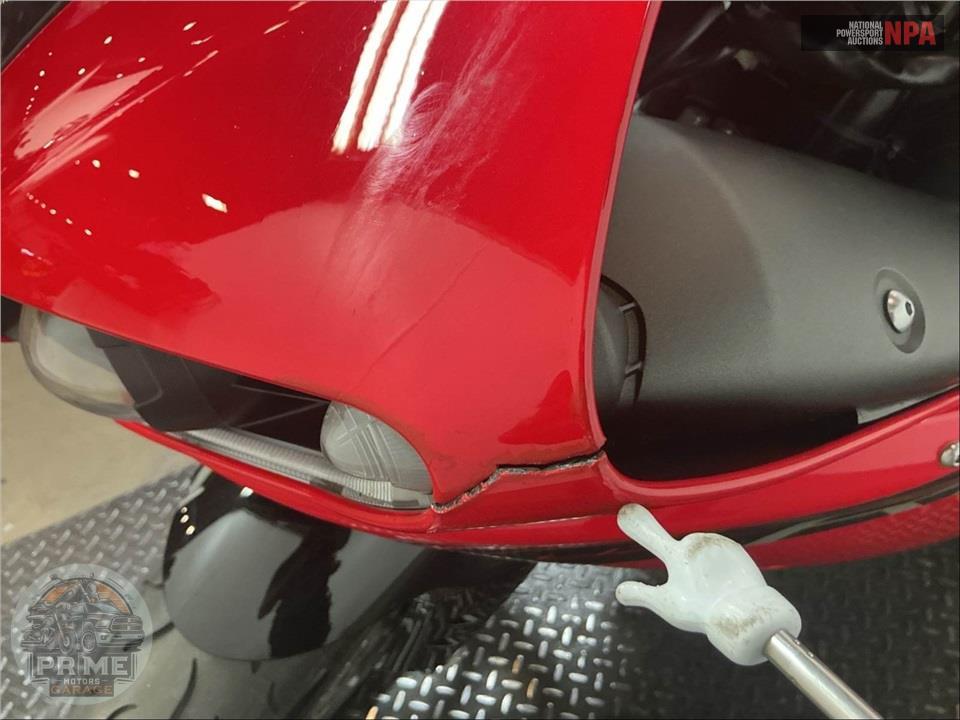 2014 Yamaha YZF-R1 (RAPID RED/MATTE GRAY) — фото 14