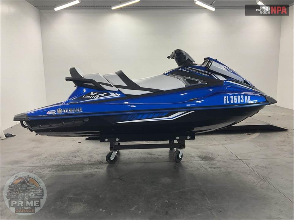 2017 Yamaha WAVE RUNNER VX LIMITED — фото 1