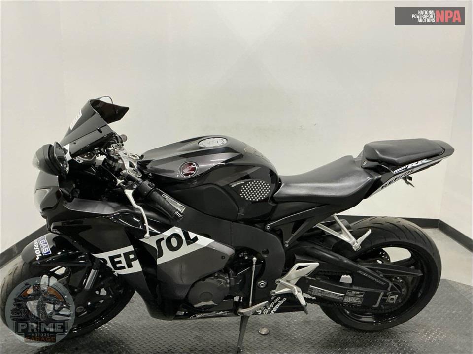 2008 Honda CBR1000RR8 — фото 3