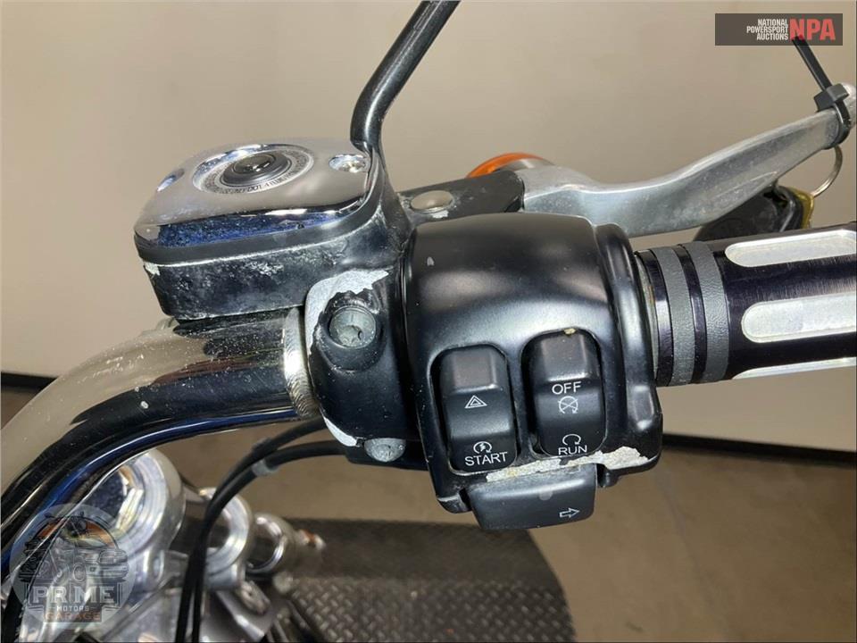 2014 Harley-Davidson FXDWG-103 DYNA WIDE GLIDE — фото 24