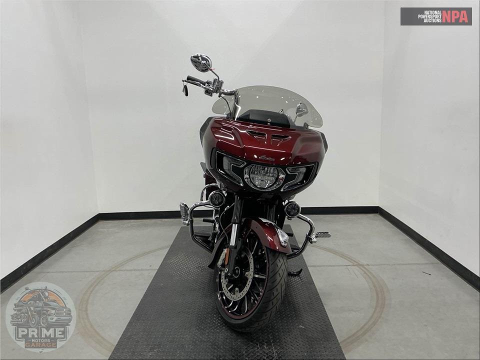 2022 Indian Motorcycle CHALLENGER LIMITED (MAROON) — фото 2