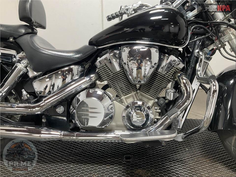 2002 Honda VTX1800S2 RETRO SPOKE — фото 6