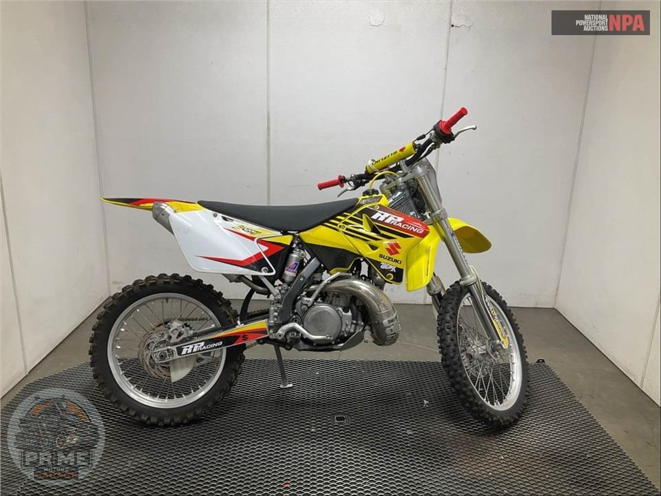 2003 Suzuki RM250K3 — фото 1