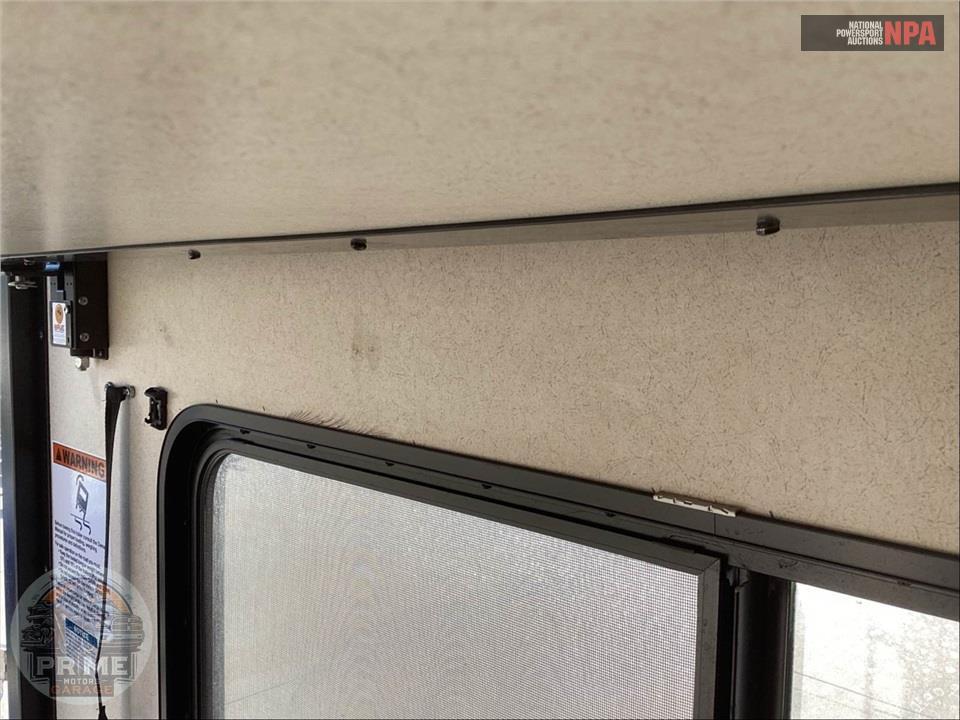 2019 Salem By Forest River M-211SSXL - CRUISE LITE TOY HAULER SERIES — фото 15