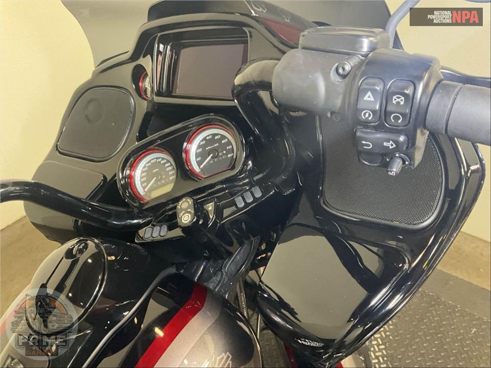 2024 Harley-Davidson FLTRK ROAD GLIDE LIMITED — фото 32
