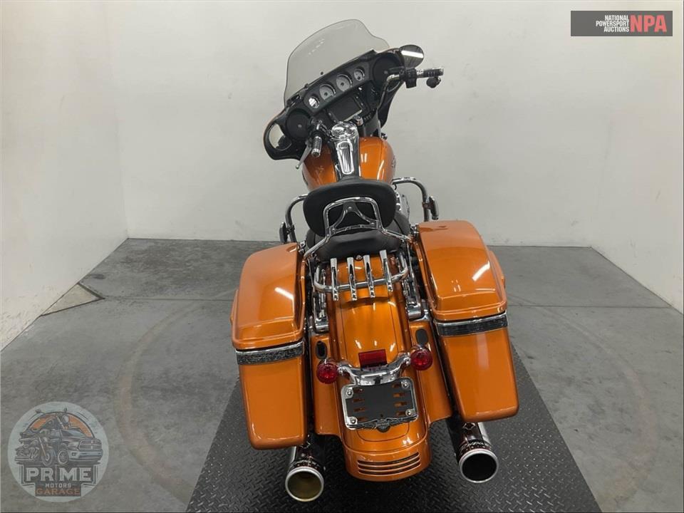 2015 Harley-Davidson FLHXS STREET GLIDE SPECIAL — фото 4