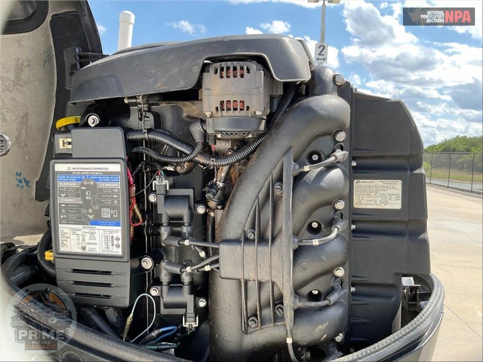 2018 Bayliner Marine 190 DB(***) DECK BOAT SERIES L=19/E=1-150HP MERCURY OB — фото 8