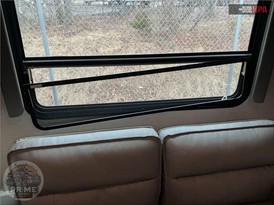 2021 Keystone Rv M-3530 DEN - SPRINTER LIMITED FIFTH WHEEL SERIES — фото 24