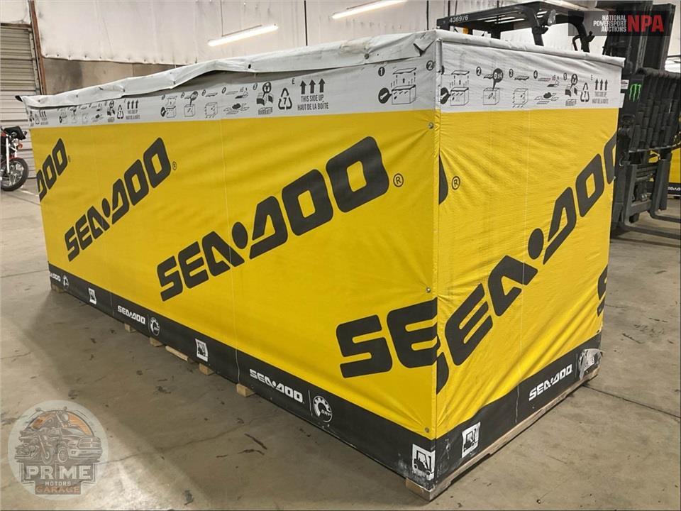 2026 Seadoo/Brp SPARK FOR 3 - 90 CONVENIENCE PACKAGE WITH IBR AND AUDIO — фото 3