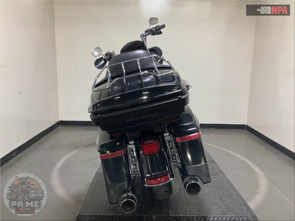 2014 Harley-Davidson FLHTCU ULTRA CLASSIC ELECTRA GLIDE — фото 4