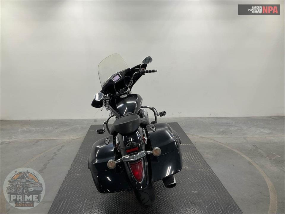 2015 Yamaha XVS13CTFF V STAR 1300 DELUXE (RAVEN) — фото 2