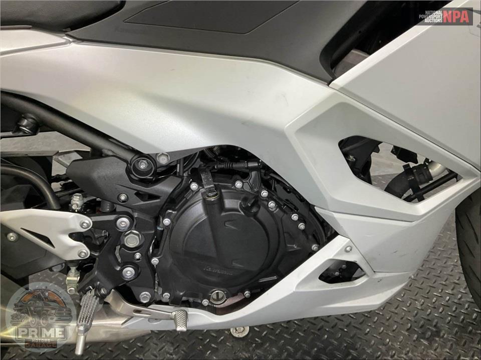 2025 Kawasaki EX500GSFNL NINJA 500 (ABS) — фото 6