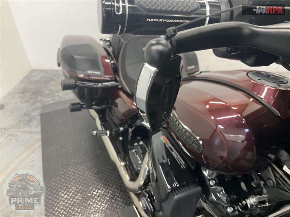 2024 Harley-Davidson FLHXSE CVO STREET GLIDE — фото 10