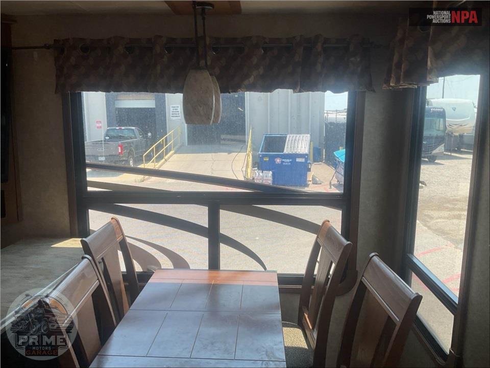 2016 Highland Ridge Rv M-349RLS - 3X FIFTH WHEEL SERIES — фото 21